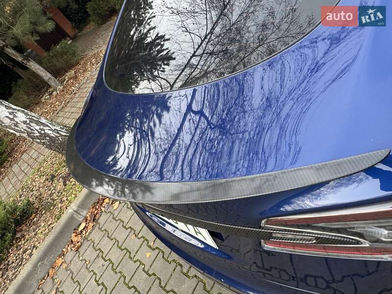 Лифтбек Tesla Model S 2021 в Одессе