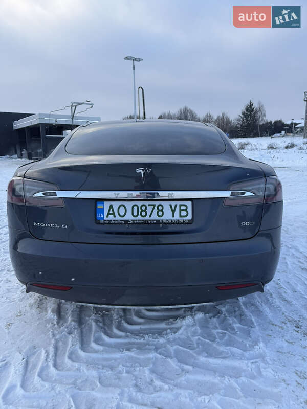 Лифтбек Tesla Model S 2015 в Львове фото 9 Лифтбек Tesla Model S 2015 в Львове
