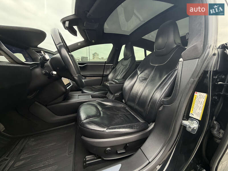 Лифтбек Tesla Model S 2015 в Одессе фото 40 Лифтбек Tesla Model S 2015 в Одессе