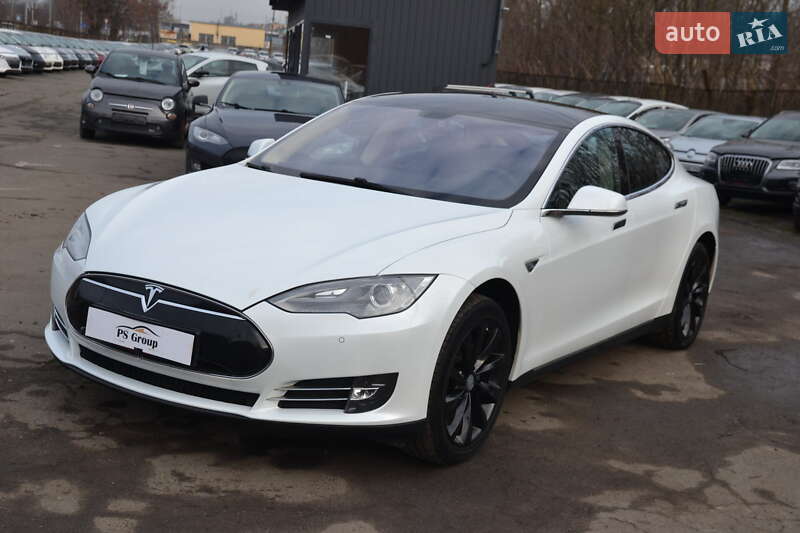 2014 Tesla Model-S, VIN 5YJSA2H17EFP24145:plate — фото 1 (autoria)