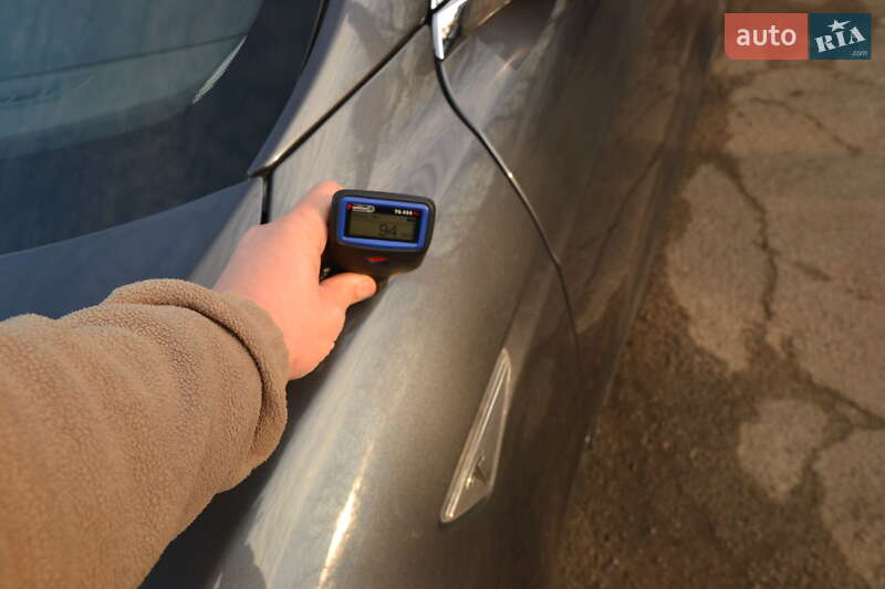 Лифтбек Tesla Model S 2012 в Луцке