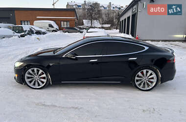 Ліфтбек Tesla Model S 2013 в Києві
