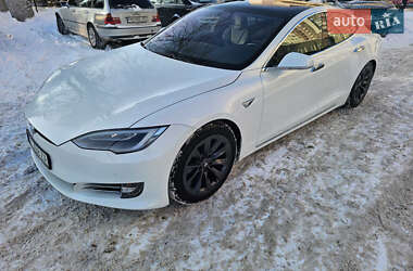 Лифтбек Tesla Model S 2019 в Хмельницком