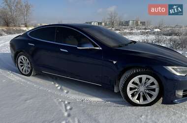 Лифтбек Tesla Model S 2018 в Софиевской Борщаговке