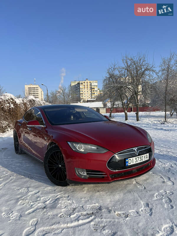 Лифтбек Tesla Model S 2015 в Белой Церкви фото 4 Лифтбек Tesla Model S 2015 в Белой Церкви