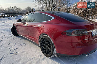 Лифтбек Tesla Model S 2015 в Белой Церкви