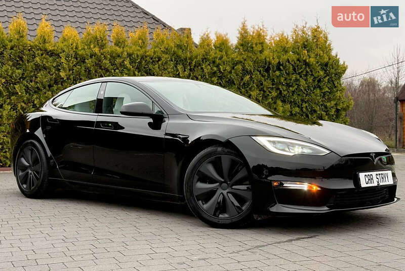 Лифтбек Tesla Model S 2023 в Стрые