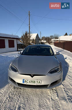 Лифтбек Tesla Model S 2016 в Владимире