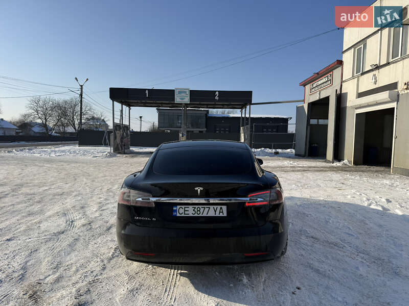 Лифтбек Tesla Model S 2016 в Черновцах фото 10 Лифтбек Tesla Model S 2016 в Черновцах