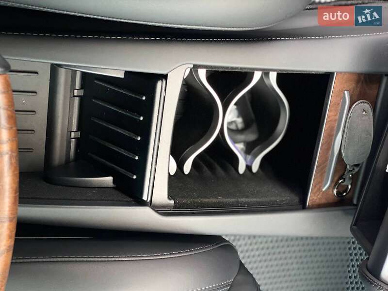 Лифтбек Tesla Model S 2019 в Киеве фото 51 Лифтбек Tesla Model S 2019 в Киеве