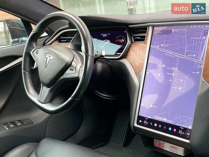 Лифтбек Tesla Model S 2019 в Киеве фото 61 Лифтбек Tesla Model S 2019 в Киеве