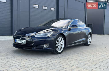 Лифтбек Tesla Model S 2014 в Одессе