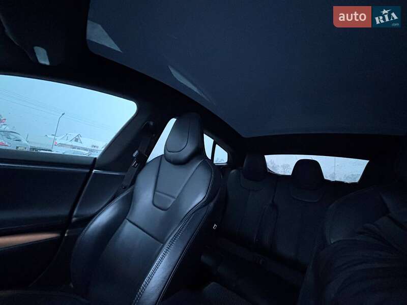 Лифтбек Tesla Model S 2017 в Коломые фото 38 Лифтбек Tesla Model S 2017 в Коломые
