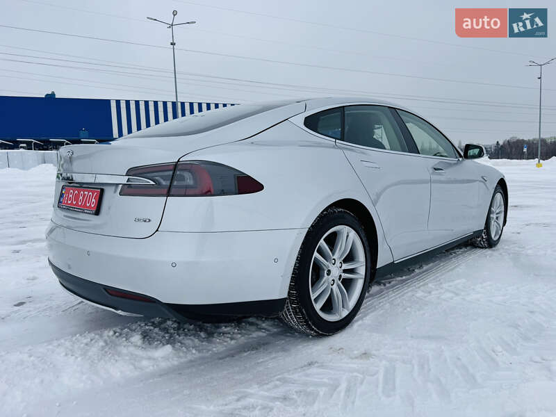 Tesla Model S 2015 Tesla Model S 2015