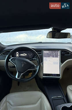 Лифтбек Tesla Model S 2016 в Харькове