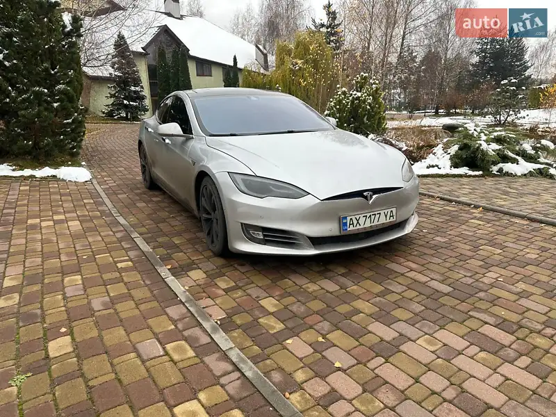 Tesla Model S