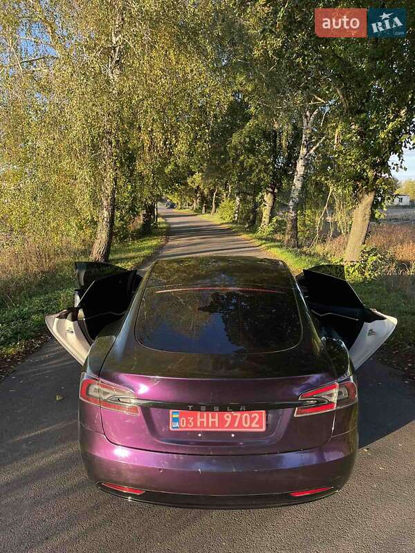 Лифтбек Tesla Model S 2016 в Луцке фото 20 Лифтбек Tesla Model S 2016 в Луцке