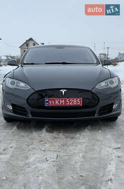 Лифтбек Tesla Model S 2013 в Ивано-Франковске