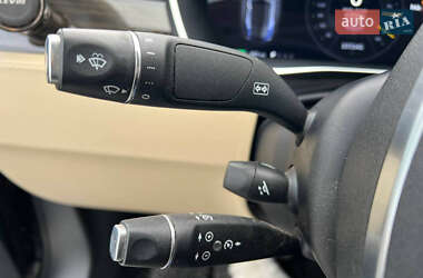 Лифтбек Tesla Model S 2014 в Львове