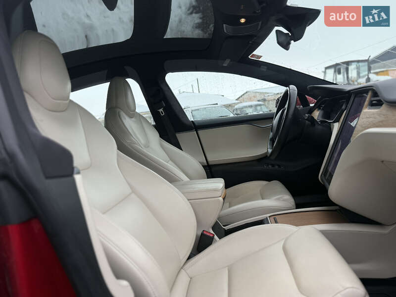 Лифтбек Tesla Model S 2020 в Ровно фото 10 Лифтбек Tesla Model S 2020 в Ровно