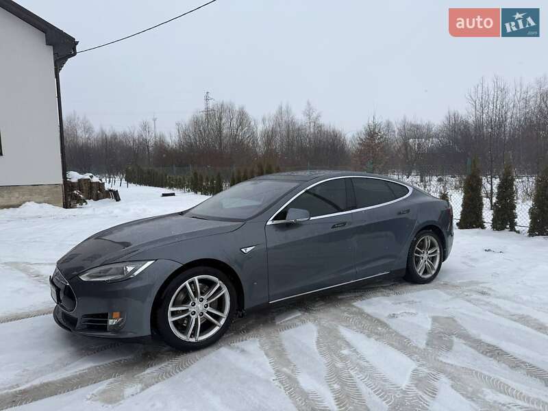 Ліфтбек Tesla Model S 2014 в Богородчанах