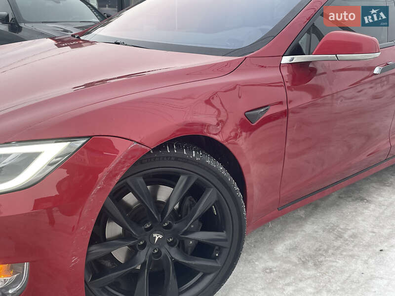 Ліфтбек Tesla Model S 2017 в Львові фото 20 Ліфтбек Tesla Model S 2017 в Львові