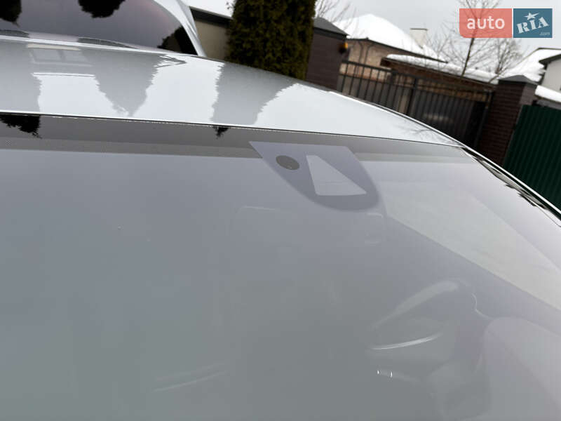 Лифтбек Tesla Model S 2015 в Львове фото 30 Лифтбек Tesla Model S 2015 в Львове