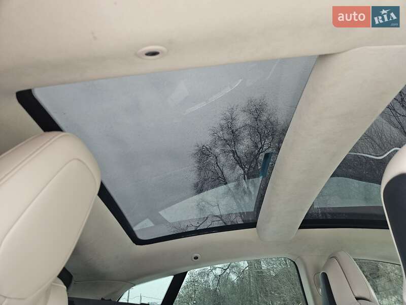 Лифтбек Tesla Model S 2018 в Днепре фото 40 Лифтбек Tesla Model S 2018 в Днепре