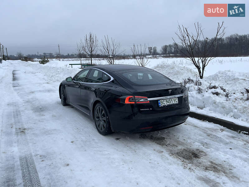 Лифтбек Tesla Model S 2016 в Львове фото 5 Лифтбек Tesla Model S 2016 в Львове