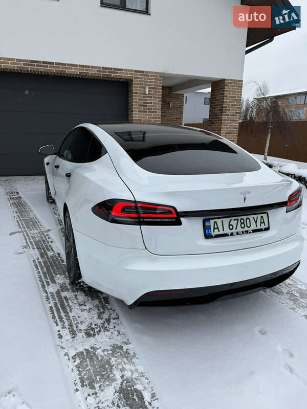 Ліфтбек Tesla Model S 2022 в Києві