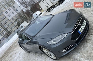 Лифтбек Tesla Model S 2014 в Ровно