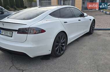 Лифтбек Tesla Model S 2021 в Запорожье