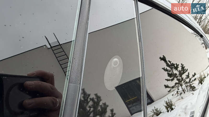 Лифтбек Tesla Model S 2017 в Луцке фото 45 Лифтбек Tesla Model S 2017 в Луцке