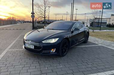 Ліфтбек Tesla Model S 2013 в Мукачевому