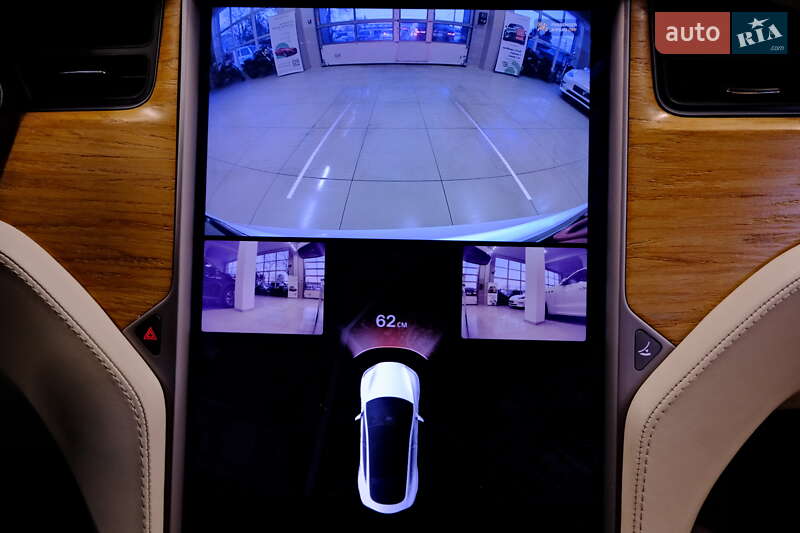 Лифтбек Tesla Model S 2020 в Одессе