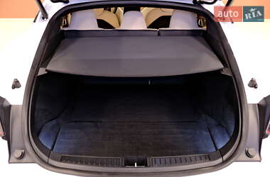 Лифтбек Tesla Model S 2020 в Одессе