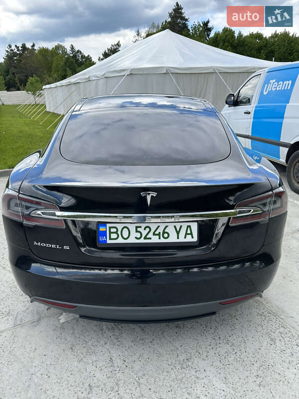 Лифтбек Tesla Model S 2016 в Ивано-Франковске фото 20 Лифтбек Tesla Model S 2016 в Ивано-Франковске