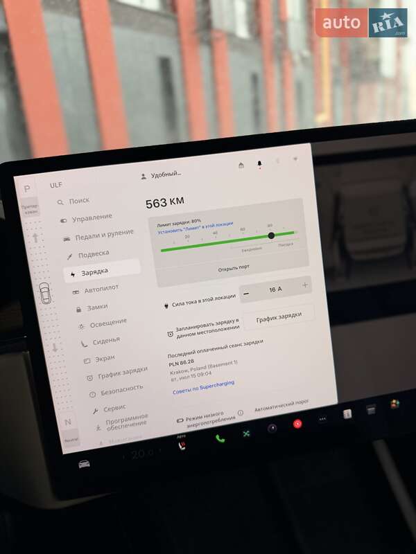 Лифтбек Tesla Model S 2022 в Виннице