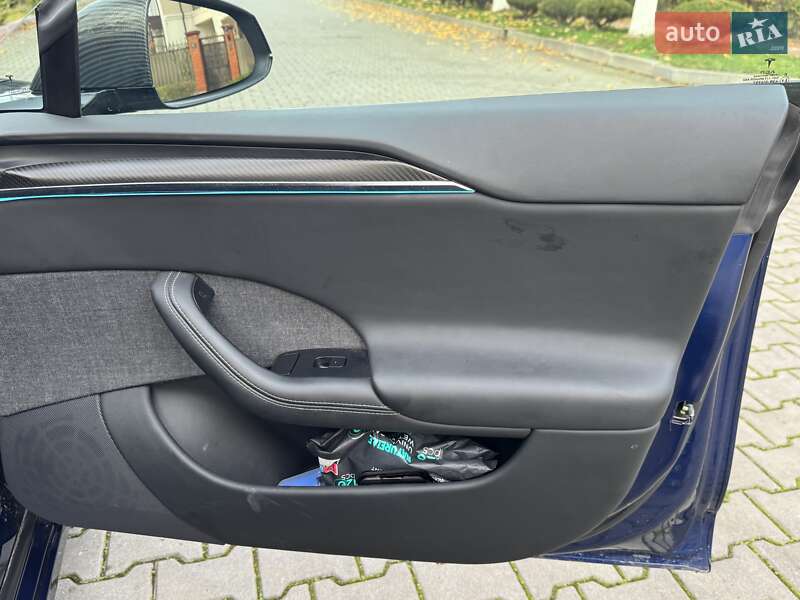 Лифтбек Tesla Model S 2021 в Одессе