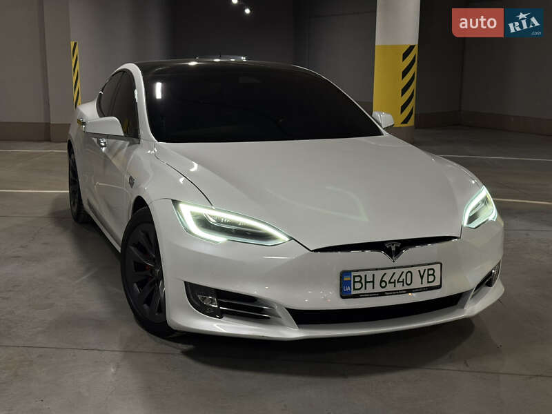 Ліфтбек Tesla Model S 2020 в Одесі фото 2 Ліфтбек Tesla Model S 2020 в Одесі