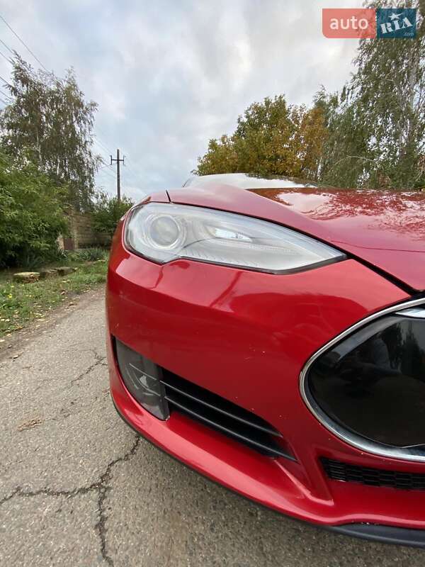 Лифтбек Tesla Model S 2013 в Одессе