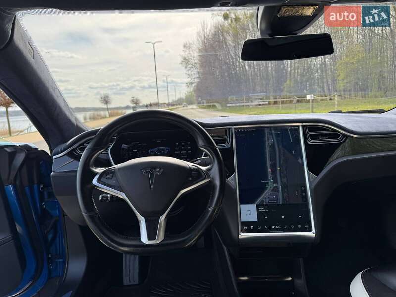 Лифтбек Tesla Model S 2015 в Буске фото 17 Лифтбек Tesla Model S 2015 в Буске