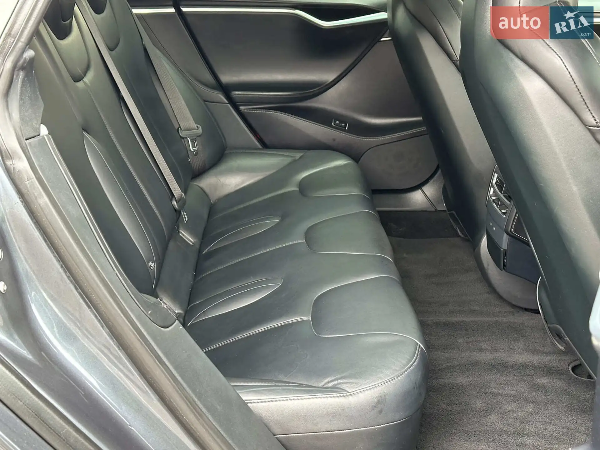 2016 Tesla Model S - мініатюра 18