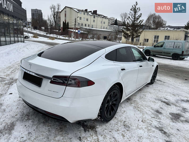Ліфтбек Tesla Model S 2020 в Хмельницькому
