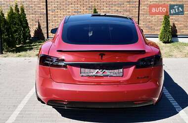 Ліфтбек Tesla Model S 2017 в Східниці фото 18 Ліфтбек Tesla Model S 2017 в Східниці