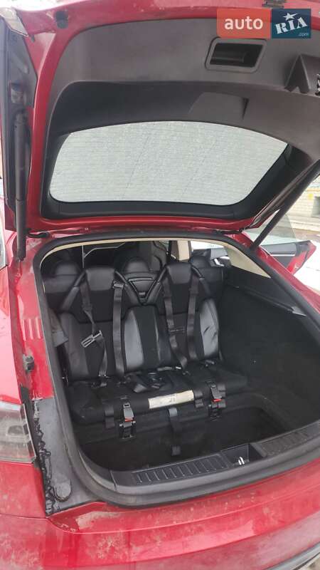Лифтбек Tesla Model S 2013 в Киеве фото 7 Лифтбек Tesla Model S 2013 в Киеве