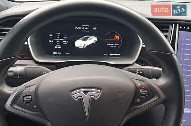Лифтбек Tesla Model S 2019 в Львове