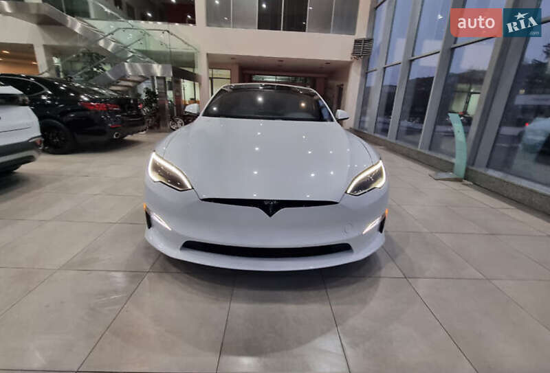 Ліфтбек Tesla Model S 2021 в Одесі