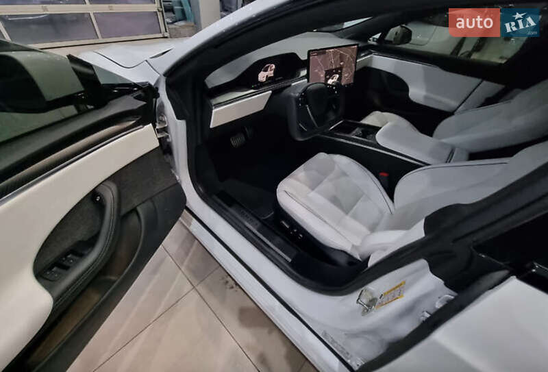 Ліфтбек Tesla Model S 2021 в Одесі