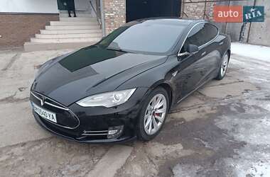 Лифтбек Tesla Model S 2014 в Ромнах Лифтбек Tesla Model S 2014 в Ромнах